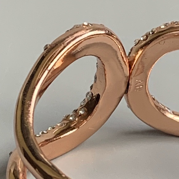 ALEXIS BITTAR • Rose Gold Miss Havisham Hinged Crystal Dusted Bangle Bracelet - Picture 7 of 9